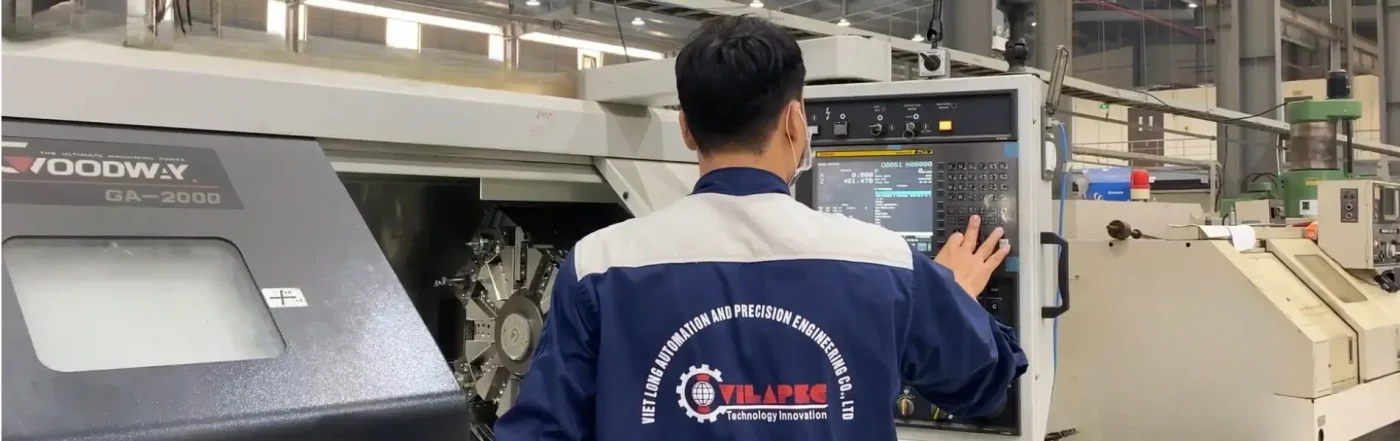 banner hình ảnh làm việc trong nhà máy vilapec