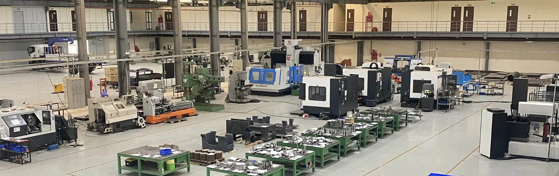 banner xưởng sản xuất nhà máy việt long phú thọ